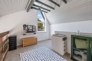 Photo 11- click for photo gallery